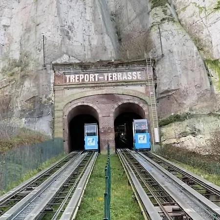 Entre Et Falaises 2 * 르트레포르